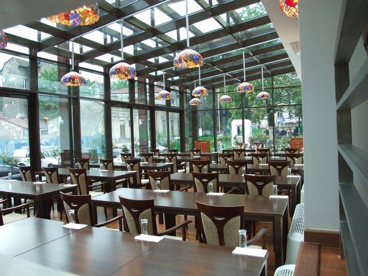 Marshal Hotel Bucharest Luaran gambar