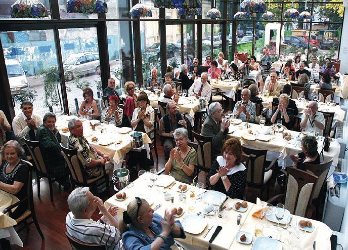 Marshal Hotel Bucharest Luaran gambar